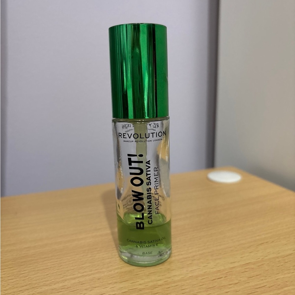 Makeup Revolution Blow Out! Face Primer